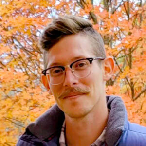 A portrait of Travis Lowry.